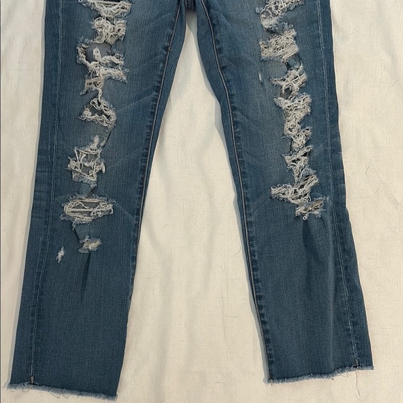 American Eagle Outfitters Women's Blue Distressed Jeans - Picture 2 of 6